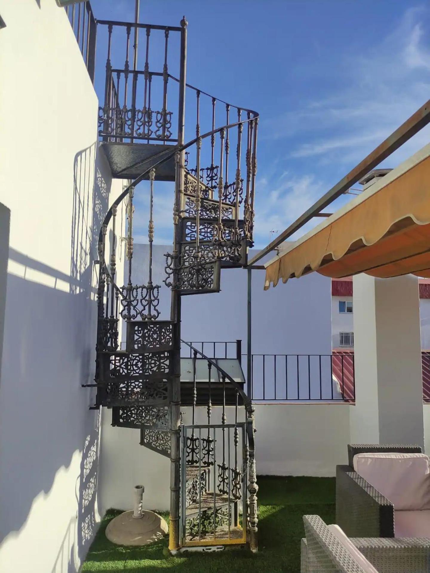 Plaza Espana Family House Σεβίλλη Εξωτερικό φωτογραφία